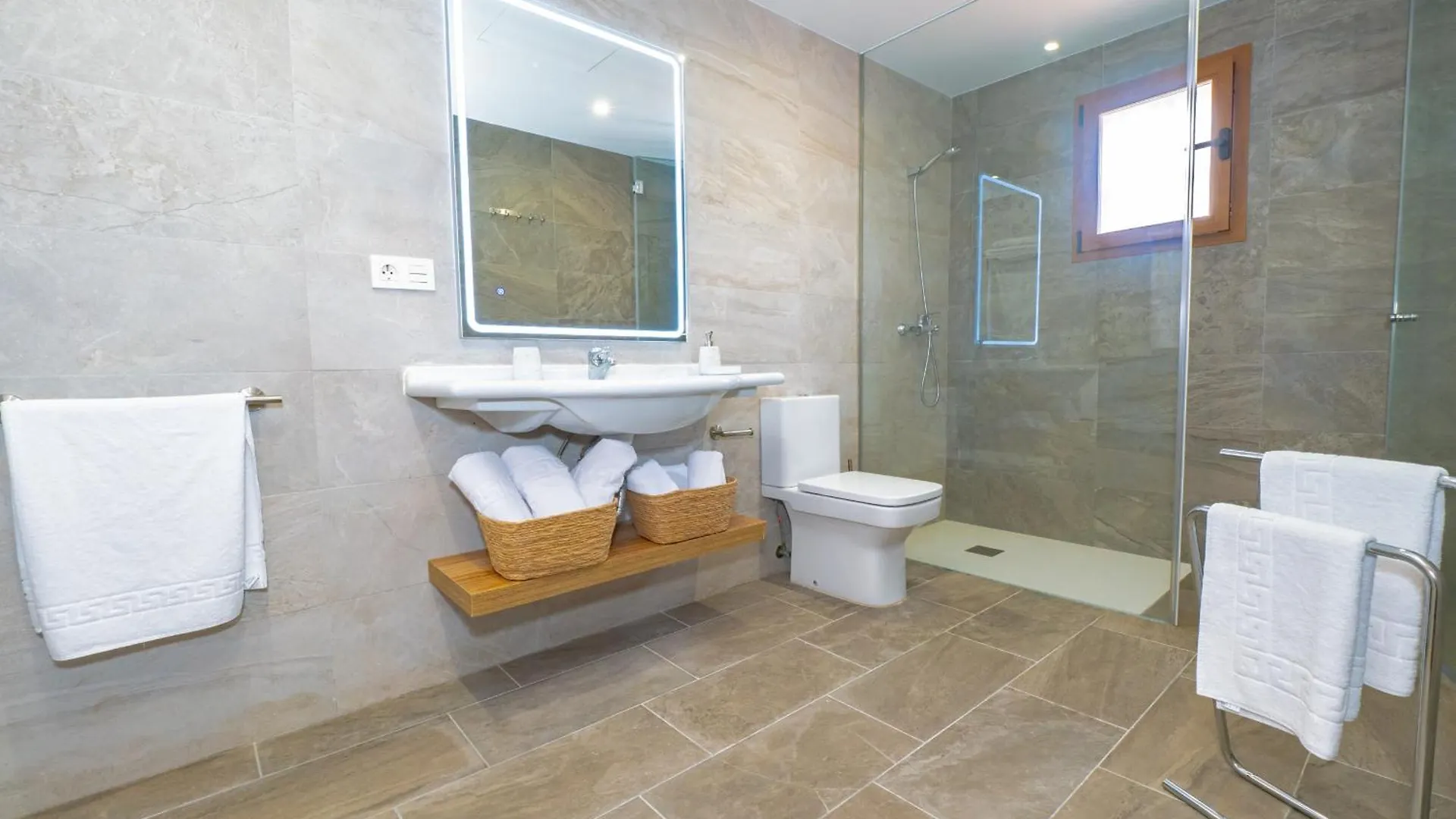 Cubo'S Casa Rural Vistamontana Coin Holiday home